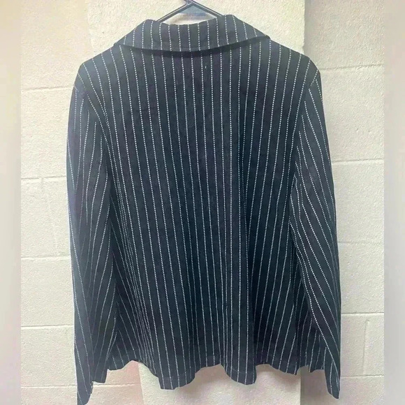 Lane Bryant Blazer - Picture 3 of 4